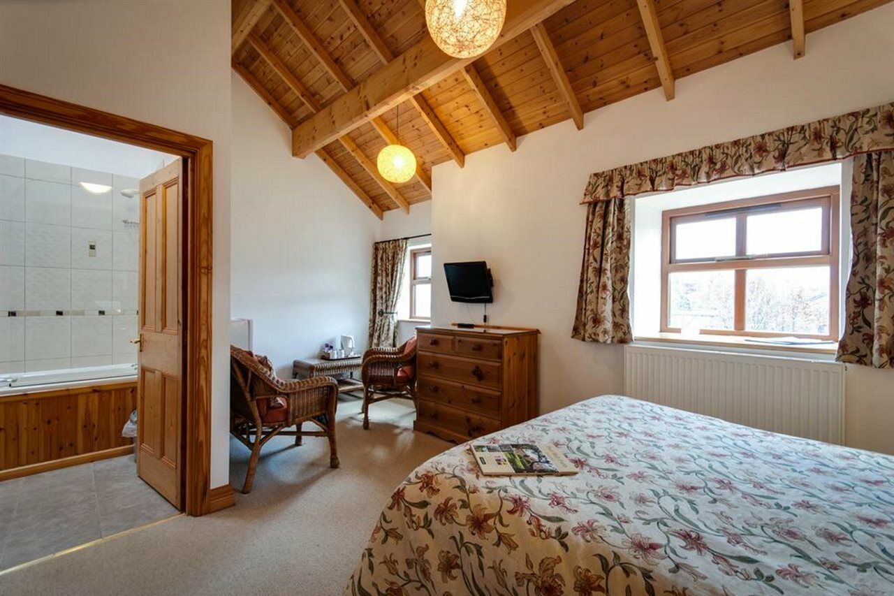 Parr Hall Farm, Eccleston Bagian luar foto